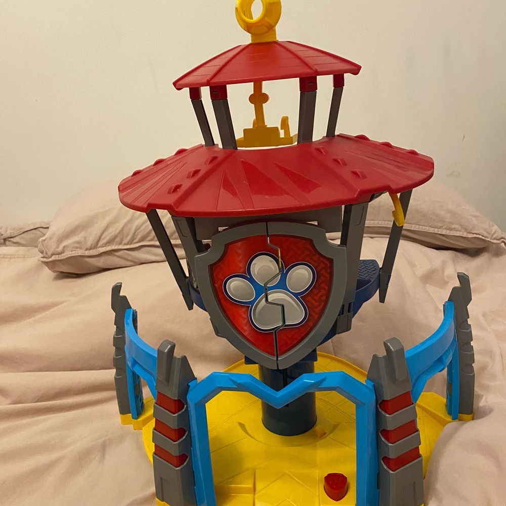 Paw patrol lookout tower